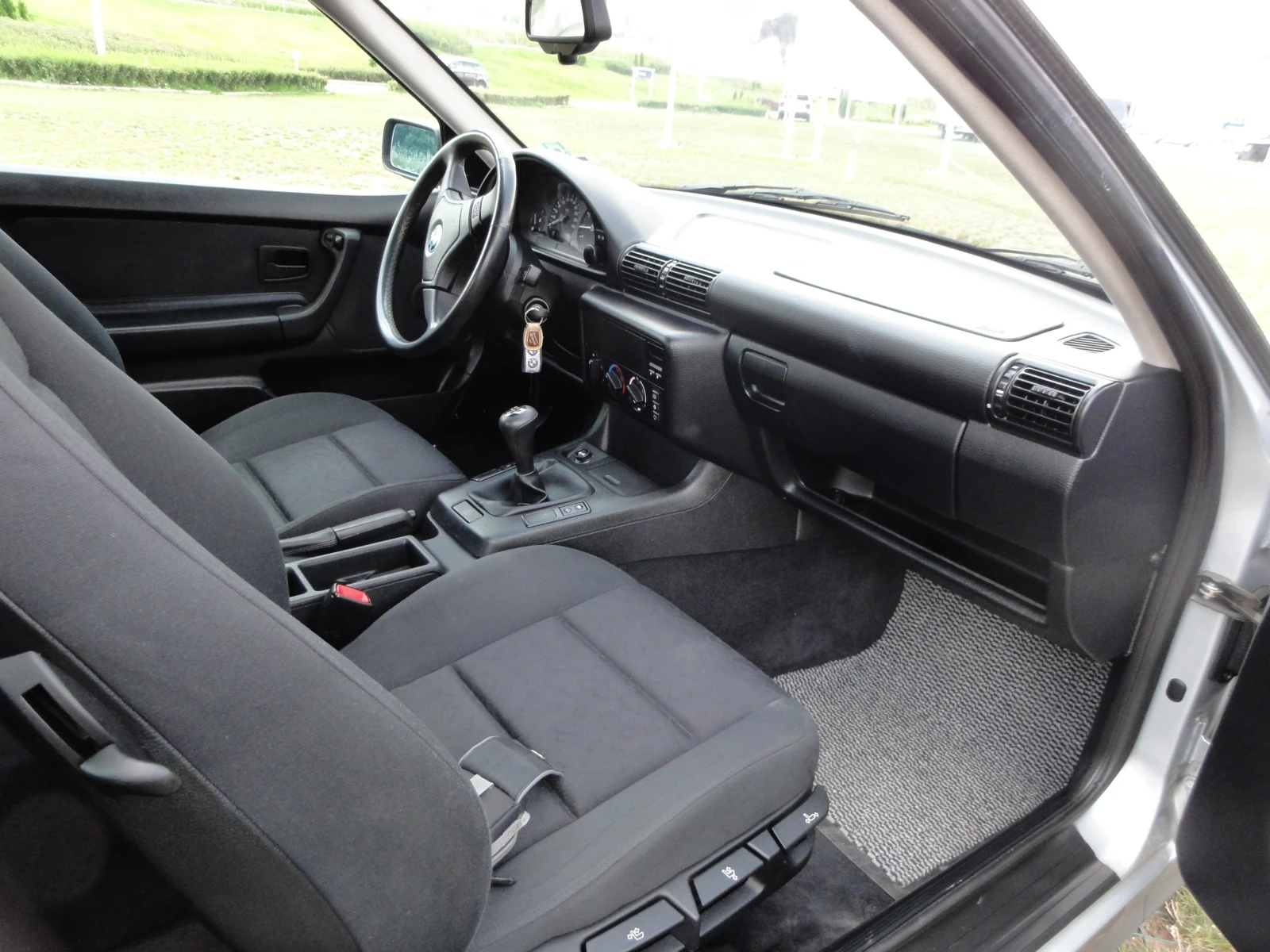 BMW 316, снимка 9 - Автомобили и джипове - 54804118
