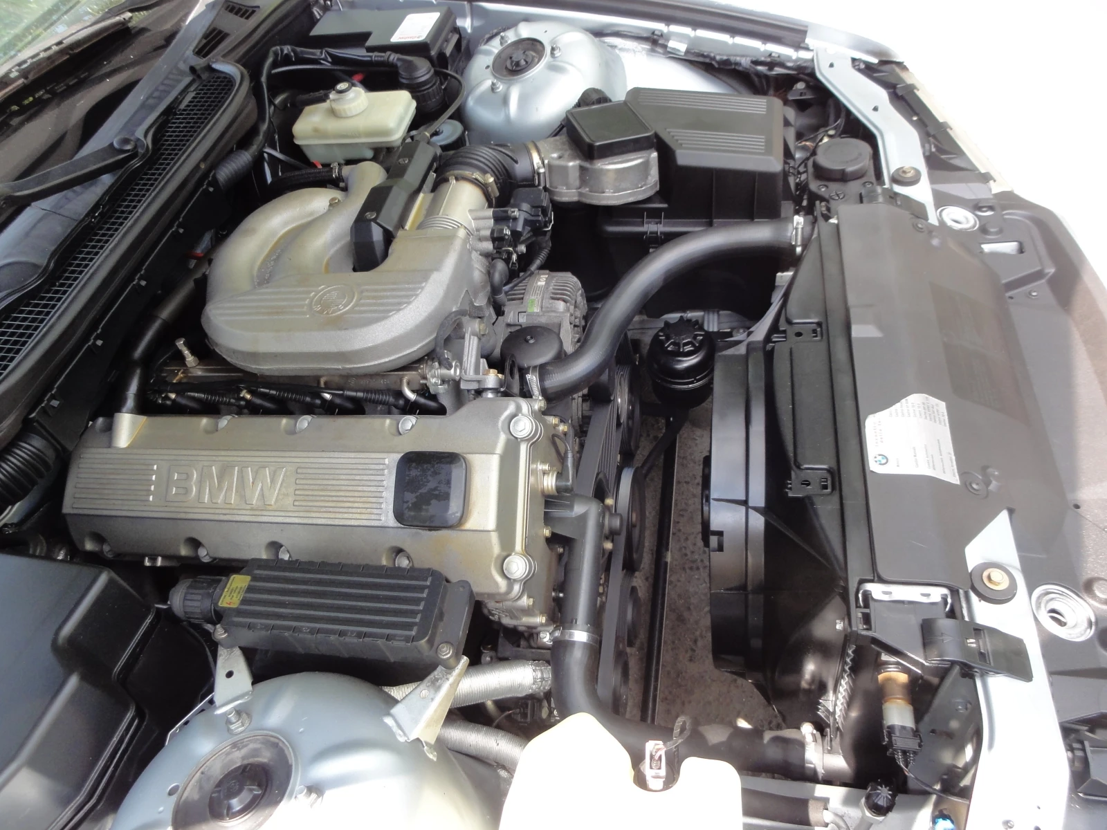 BMW 316, снимка 6 - Автомобили и джипове - 54804118