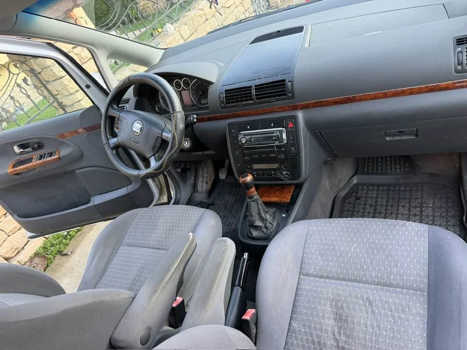 Seat Alhambra 1.8T 150HP, снимка 12 - Автомобили и джипове - 54922650