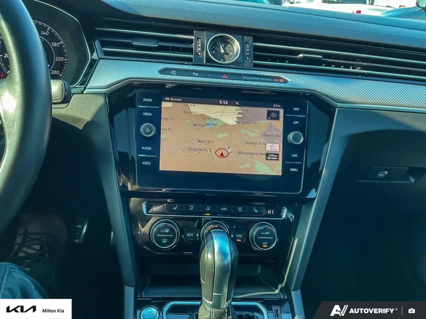 VW Arteon 4Motion* SEL, снимка 13 - Автомобили и джипове - 54960301