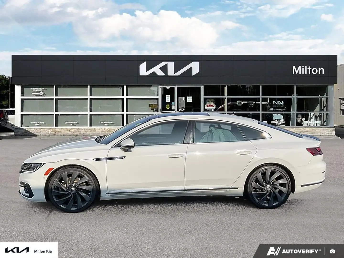 VW Arteon 4Motion* SEL, снимка 2 - Автомобили и джипове - 54960301