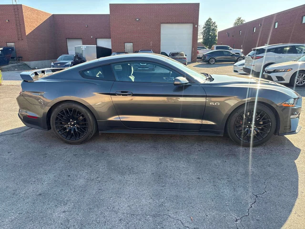Ford Mustang * GT* АВТОКРЕДИТ БЕЗ ПЪРВОНАЧАЛНА ВНОСКА* , снимка 3 - Автомобили и джипове - 55200960
