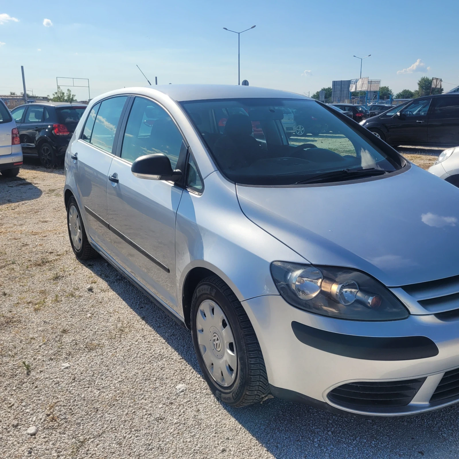 VW Golf Plus 1.4i/80k.c., снимка 3 - Автомобили и джипове - 55387869