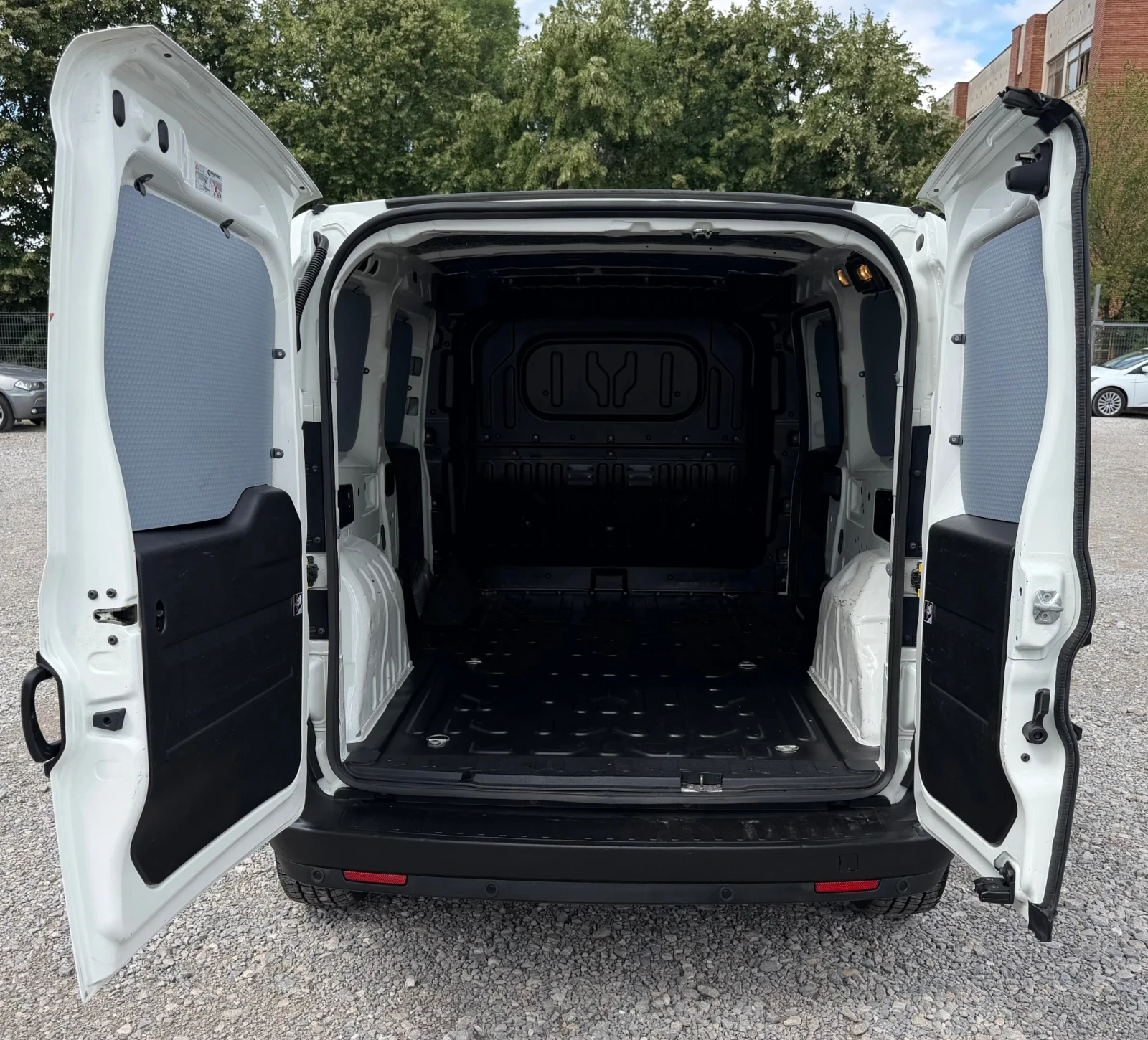 Fiat Doblo Maxi 1.6D 101�.� * �����������* * ���������*  | Mobile.bg � ����������� 14