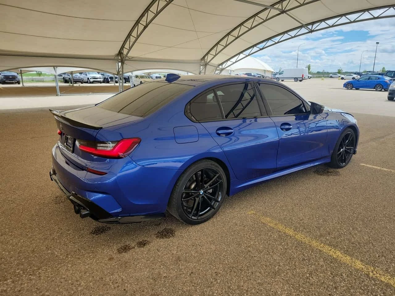 BMW 330 * 330I XDRIVE * CARFAX * ЦЕНА ДО БГ, снимка 3 - Автомобили и джипове - 55574362