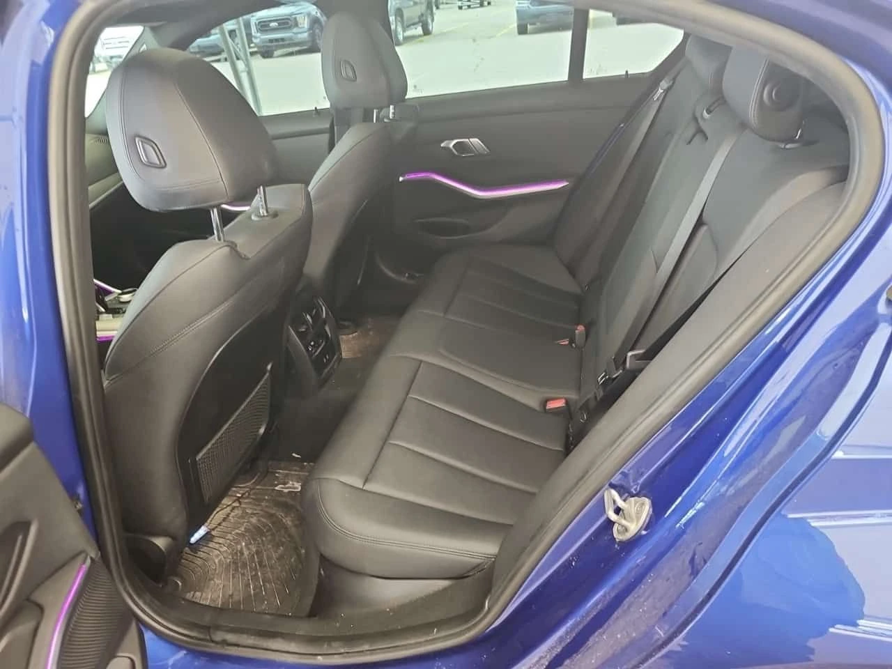 BMW 330 * 330I XDRIVE * CARFAX * ЦЕНА ДО БГ, снимка 12 - Автомобили и джипове - 55574362