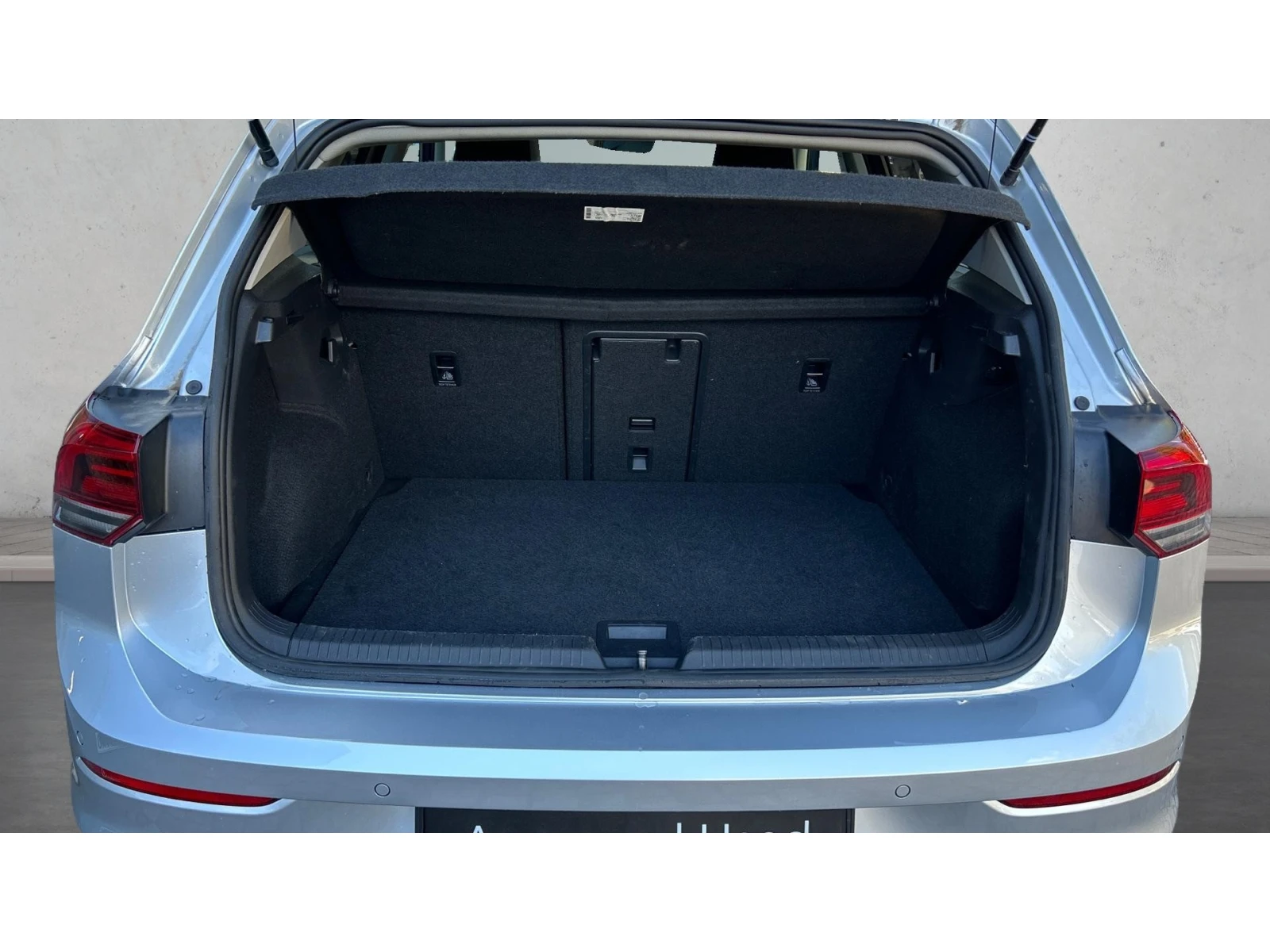 VW Golf 2.0 TDi  Life A/T, Месечна вноска от 300  , снимка 10 - Автомобили и джипове - 56230612