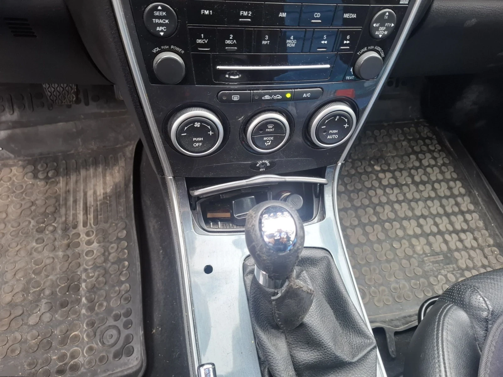 Mazda 6 2.0Tdi, снимка 7 - Автомобили и джипове - 56647906