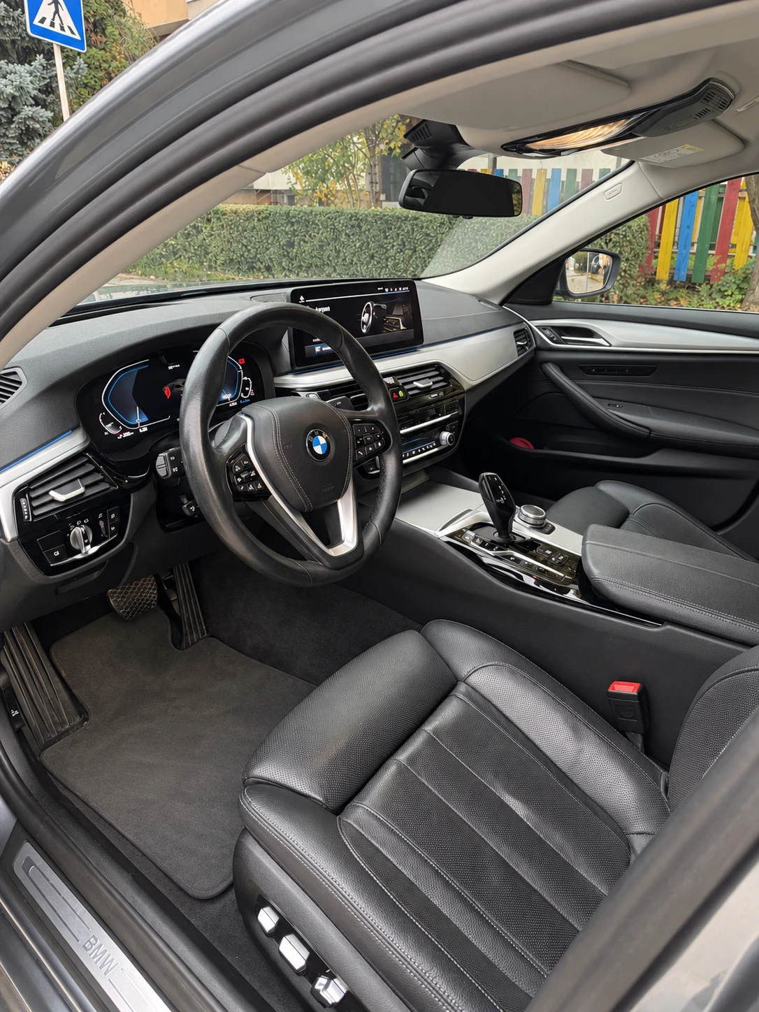 BMW 530E G30 LCI, снимка 8 - Автомобили и джипове - 56662125