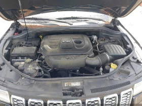 Jeep Grand cherokee OVERLAND 4X4, снимка 12
