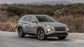Hyundai Tucson 1.6GDI, снимка 1 - Автомобили и джипове - 45744328
