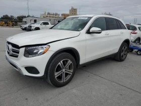  Mercedes-Benz GLC 30...