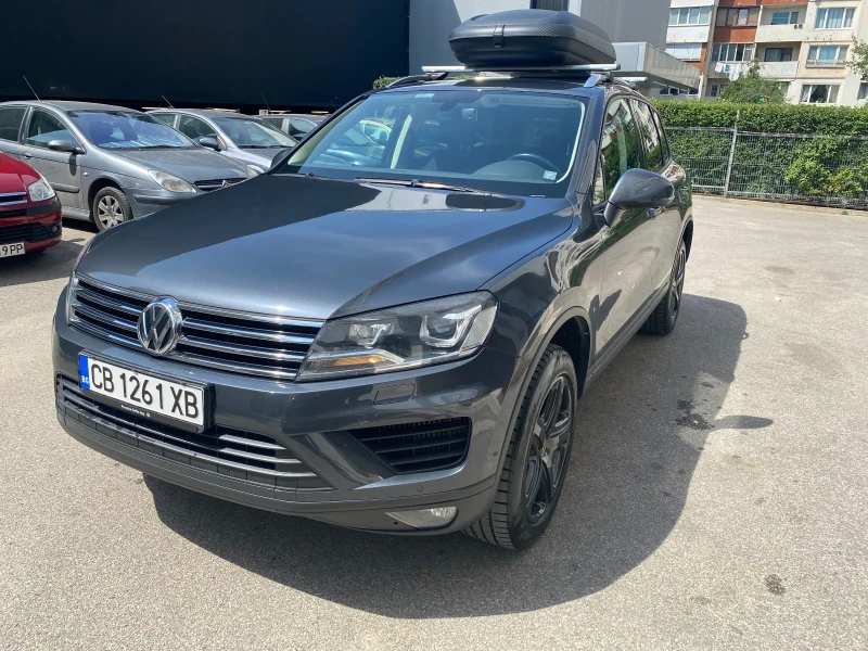 VW Touareg 3.0 TDI Facelift, снимка 2 - Автомобили и джипове - 48146350