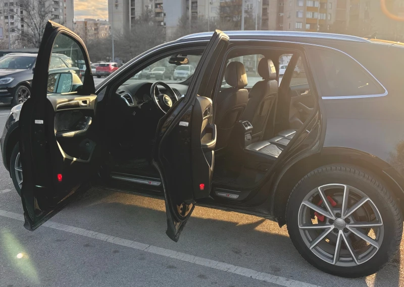 Audi SQ5, снимка 10 - Автомобили и джипове - 52541928