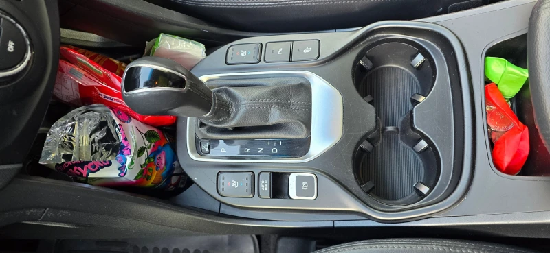 Hyundai Santa fe, снимка 7 - Автомобили и джипове - 52650049