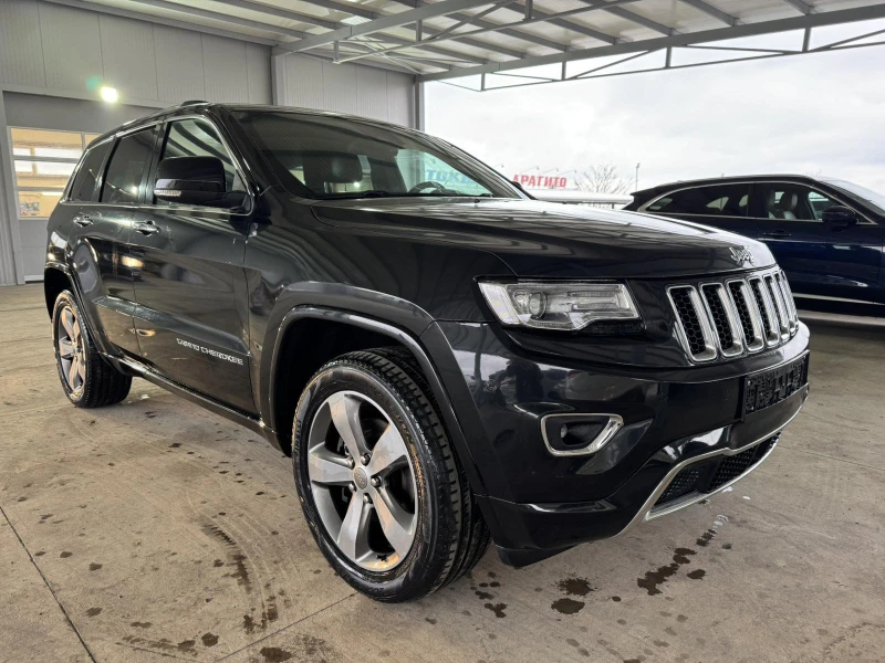 Jeep Grand cherokee 3.0* 250ps* 4x4* 136хл.км* Overland* Distr* Pano* , снимка 7 - Автомобили и джипове - 52571379