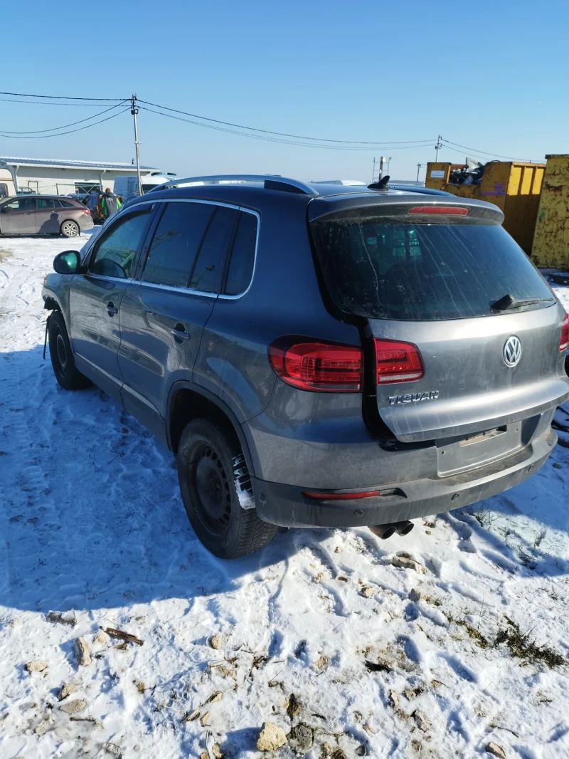 VW Tiguan 2.0TDI 4motion CFF, снимка 3 - Автомобили и джипове - 53165215