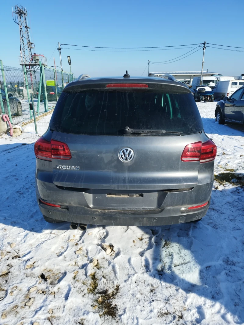 VW Tiguan 2.0TDI 4motion CFF, снимка 2 - Автомобили и джипове - 53165215