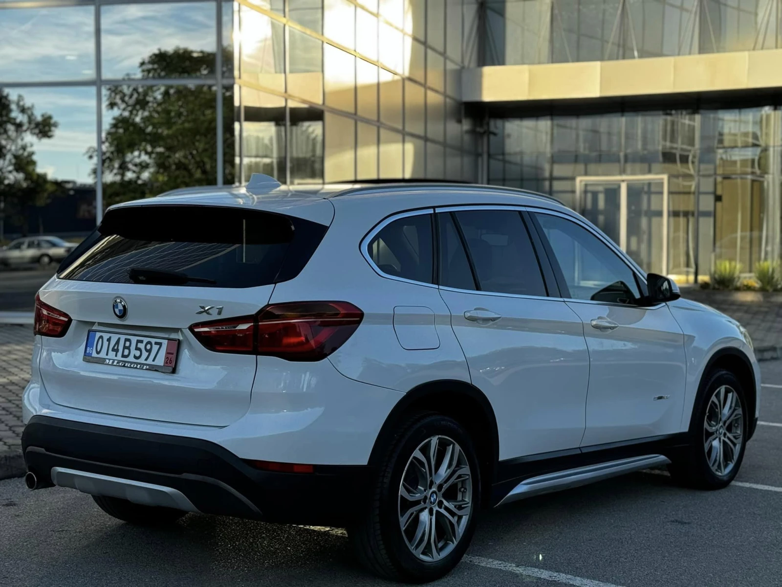 BMW X1 1.8d S drive 150kc автомат панорама - изображение 5