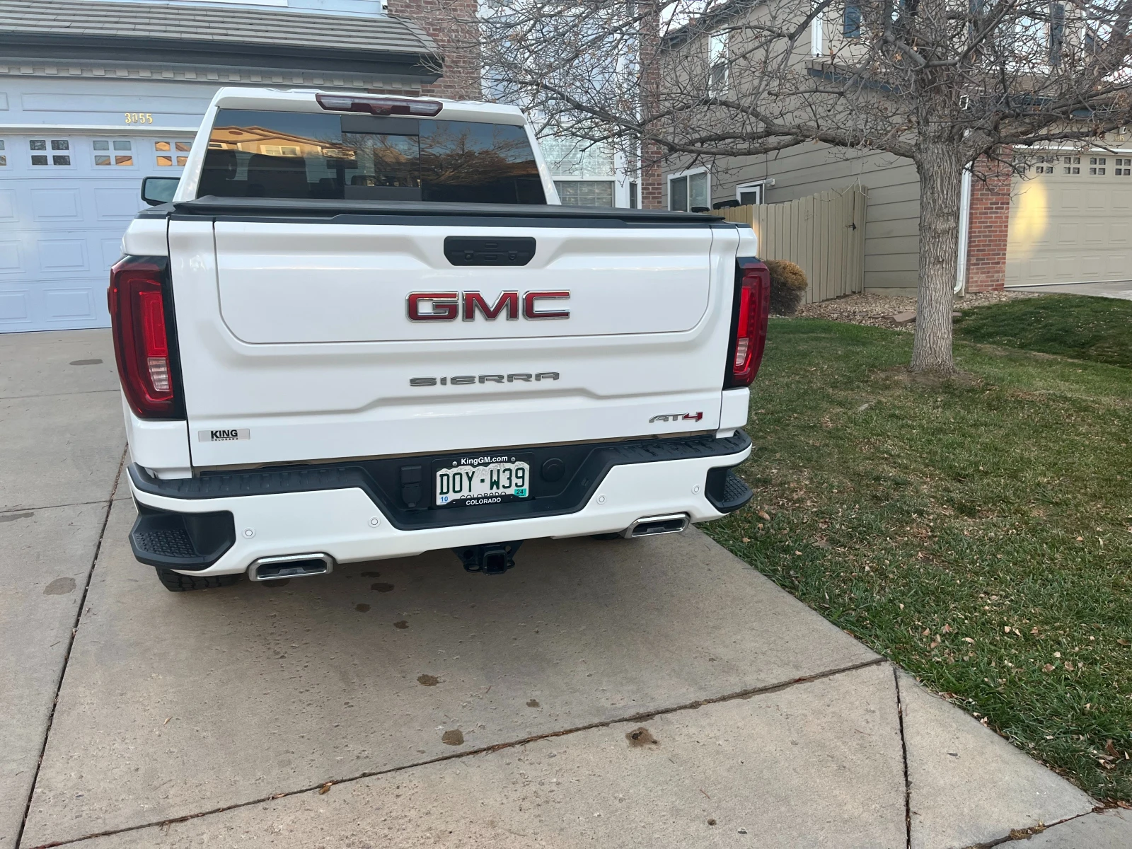 Gmc Sierra 1500 AT4 - изображение 4