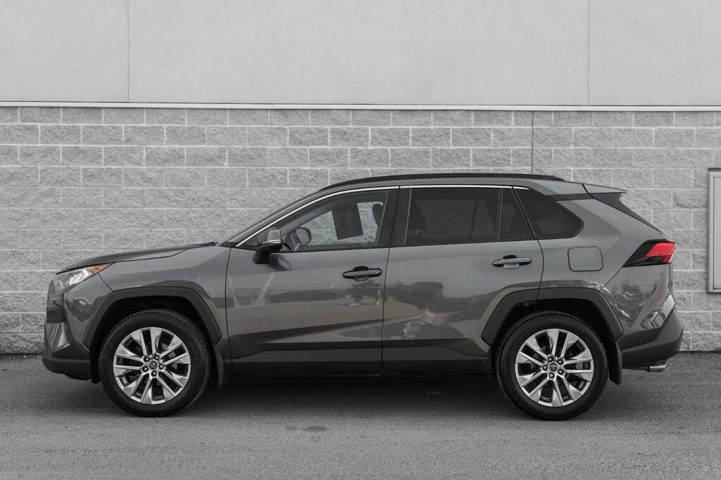 Toyota Rav4 PREMIUM* ПАМЕТ* ПОДГРЕВ* КАМЕРА* KEYLESS - изображение 3