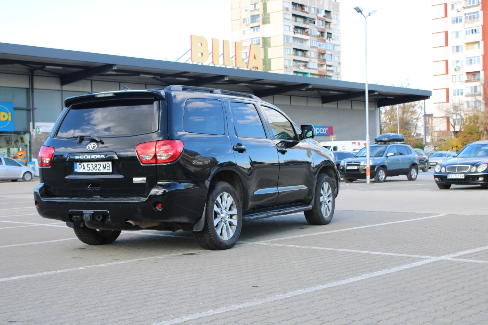 Toyota Sequoia | Mobile.bg   5