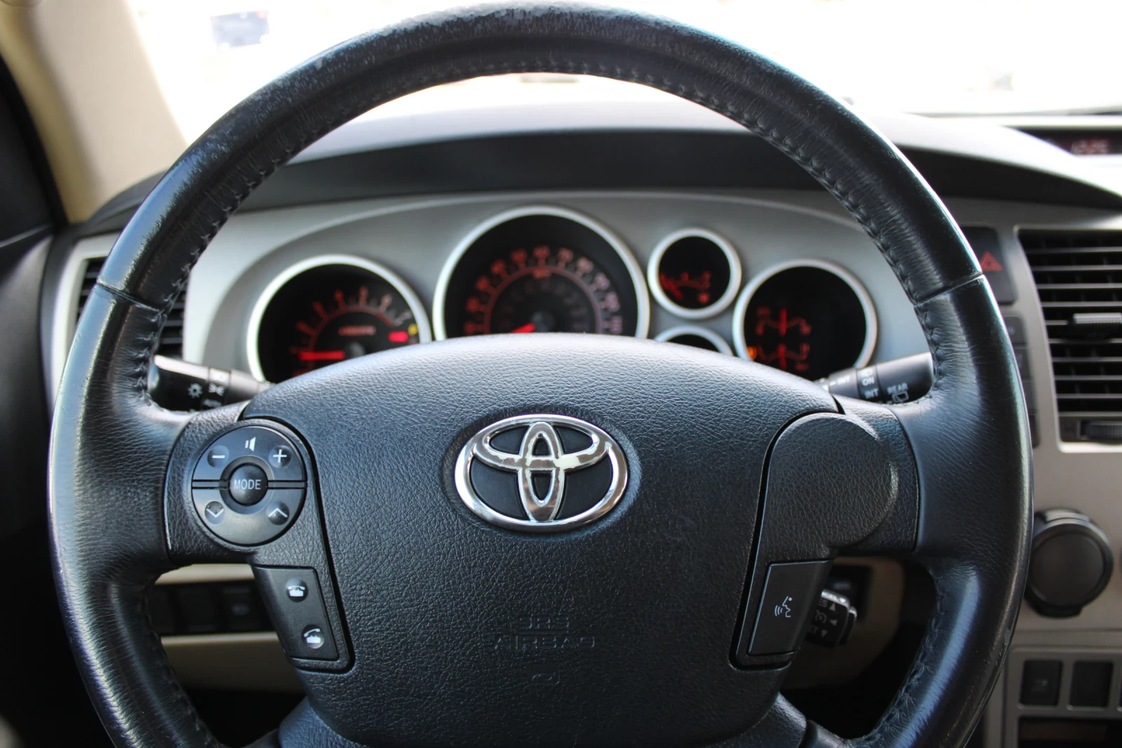 Toyota Sequoia | Mobile.bg   11