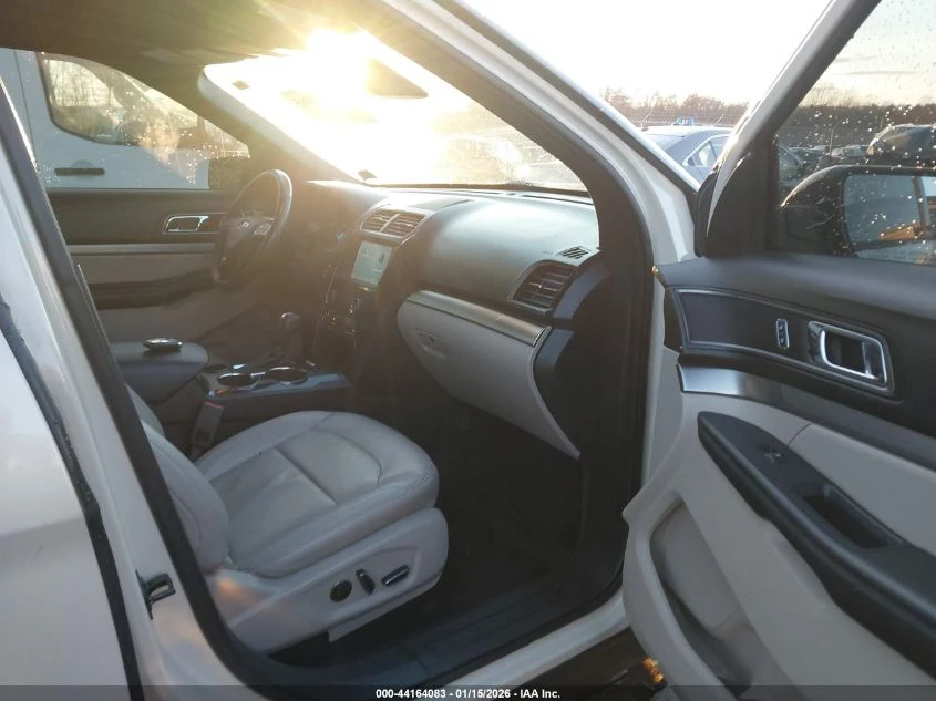 Ford Explorer 3.5L V-6 DOHC, VVT, 290HP Front Wheel Drive | Mobile.bg � ����������� 11