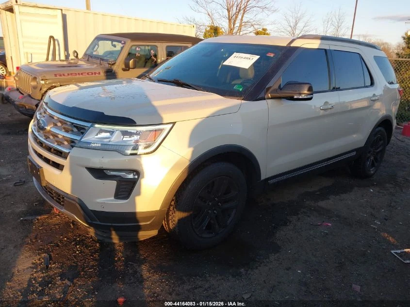 Ford Explorer 3.5L V-6 DOHC, VVT, 290HP Front Wheel Drive - изображение 2