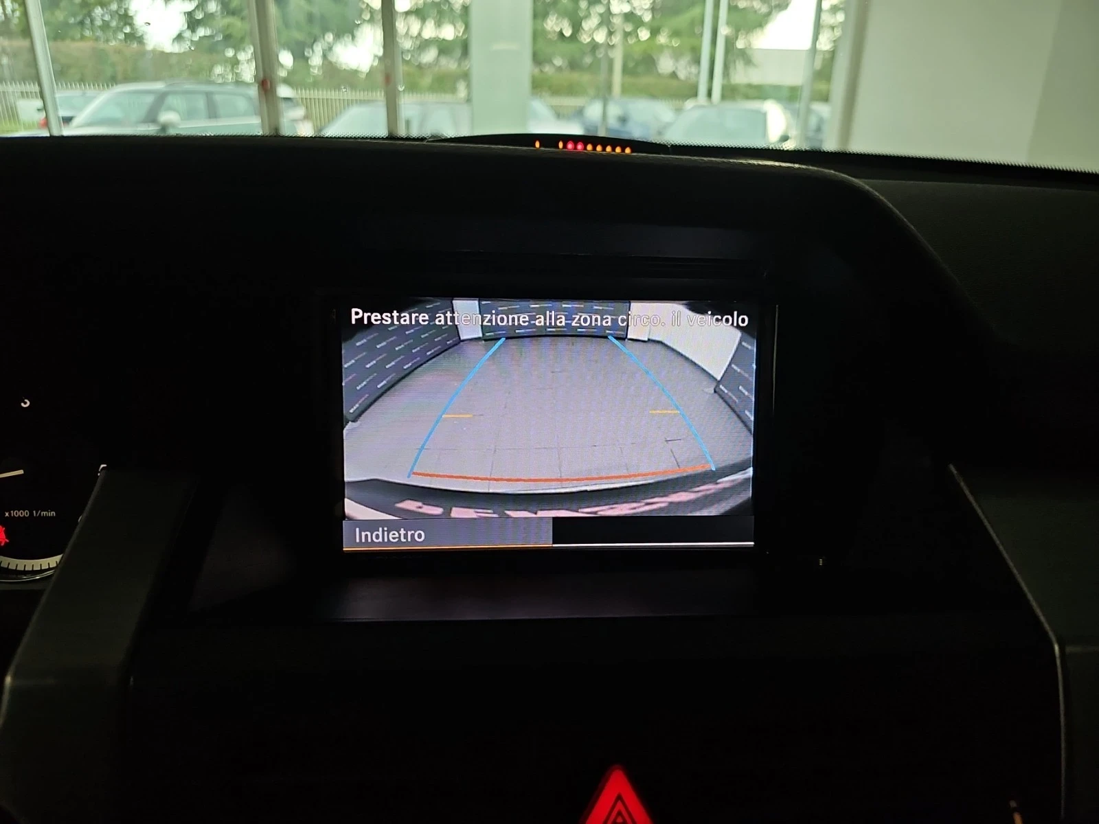 Mercedes-Benz GLK (KATO НОВА)^(4-MATIC), снимка 17 - Автомобили и джипове - 53986922