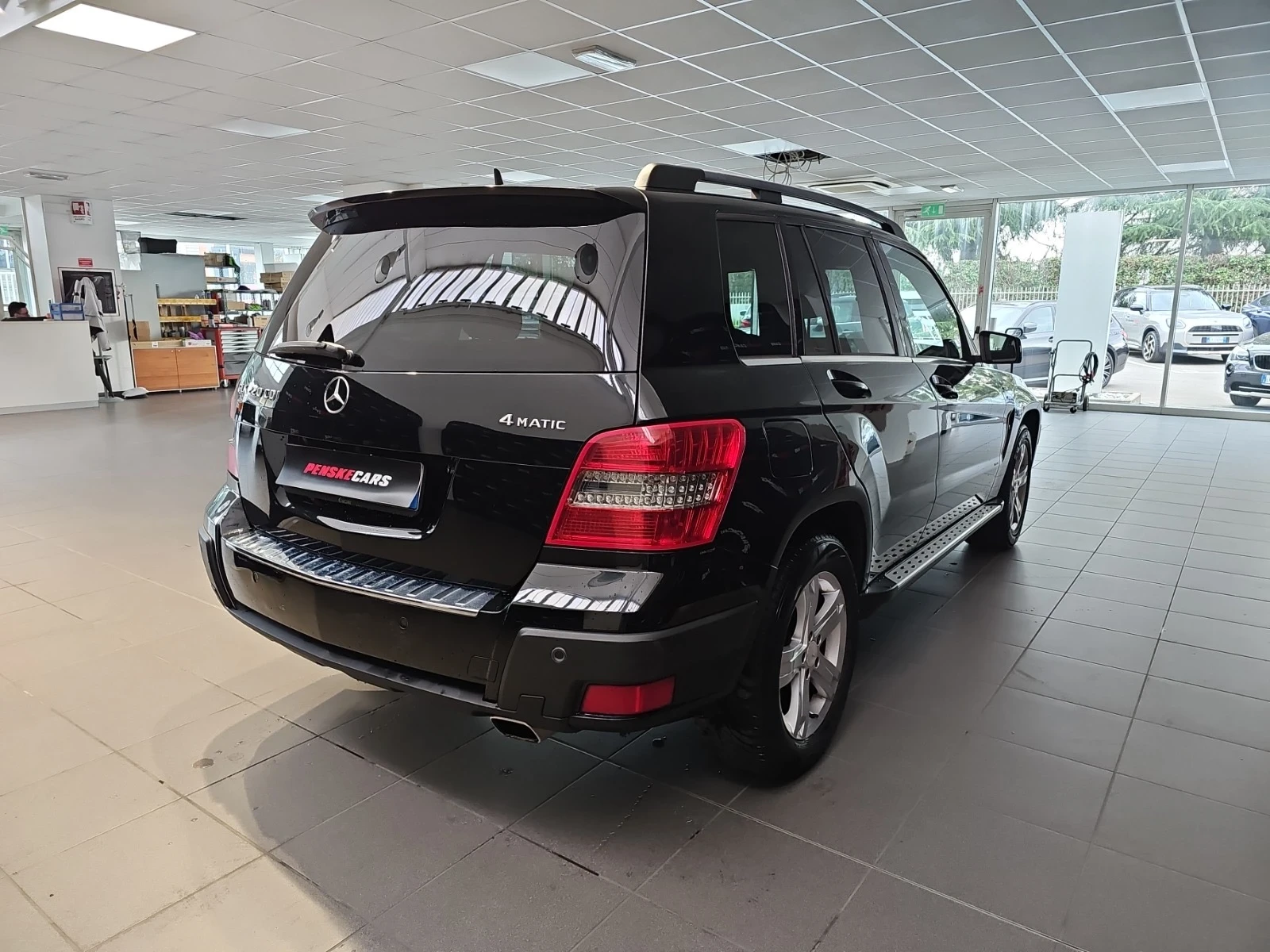 Mercedes-Benz GLK (KATO НОВА)^(4-MATIC), снимка 4 - Автомобили и джипове - 53986922