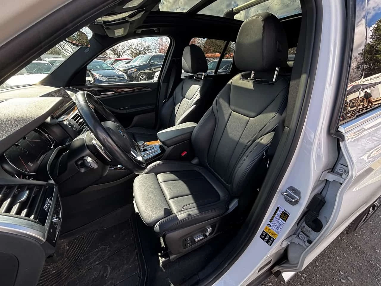 BMW X3 XDRIVE30I * M САЛОН* HEAD UP DISPLAY* ПАНОРАМА* , снимка 9 - Автомобили и джипове - 53994797