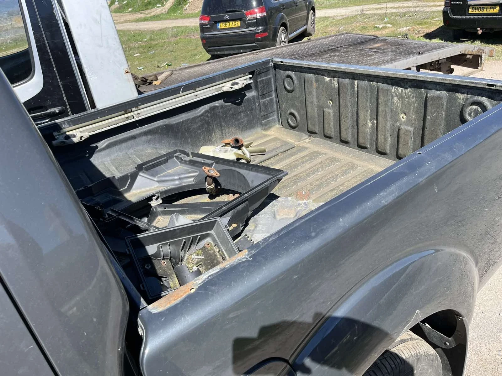 Nissan Navara 2.5 dci, снимка 6 - Автомобили и джипове - 54139368