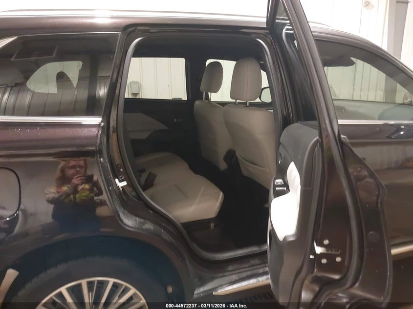 Mitsubishi Outlander * Phev Sel S-Awc* BUY NOW*  | Mobile.bg � ����������� 6