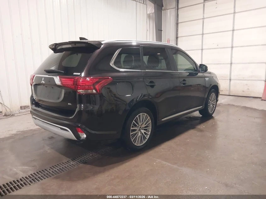 Mitsubishi Outlander * Phev Sel S-Awc* BUY NOW*  | Mobile.bg � ����������� 4