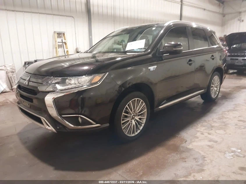 Mitsubishi Outlander * Phev Sel S-Awc* BUY NOW*  | Mobile.bg � ����������� 2