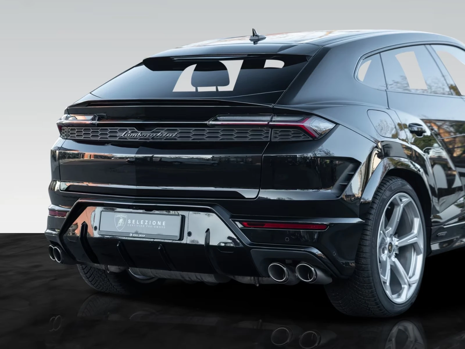 Lamborghini Urus SE* Pano* B&O, снимка 10 - Автомобили и джипове - 55239415