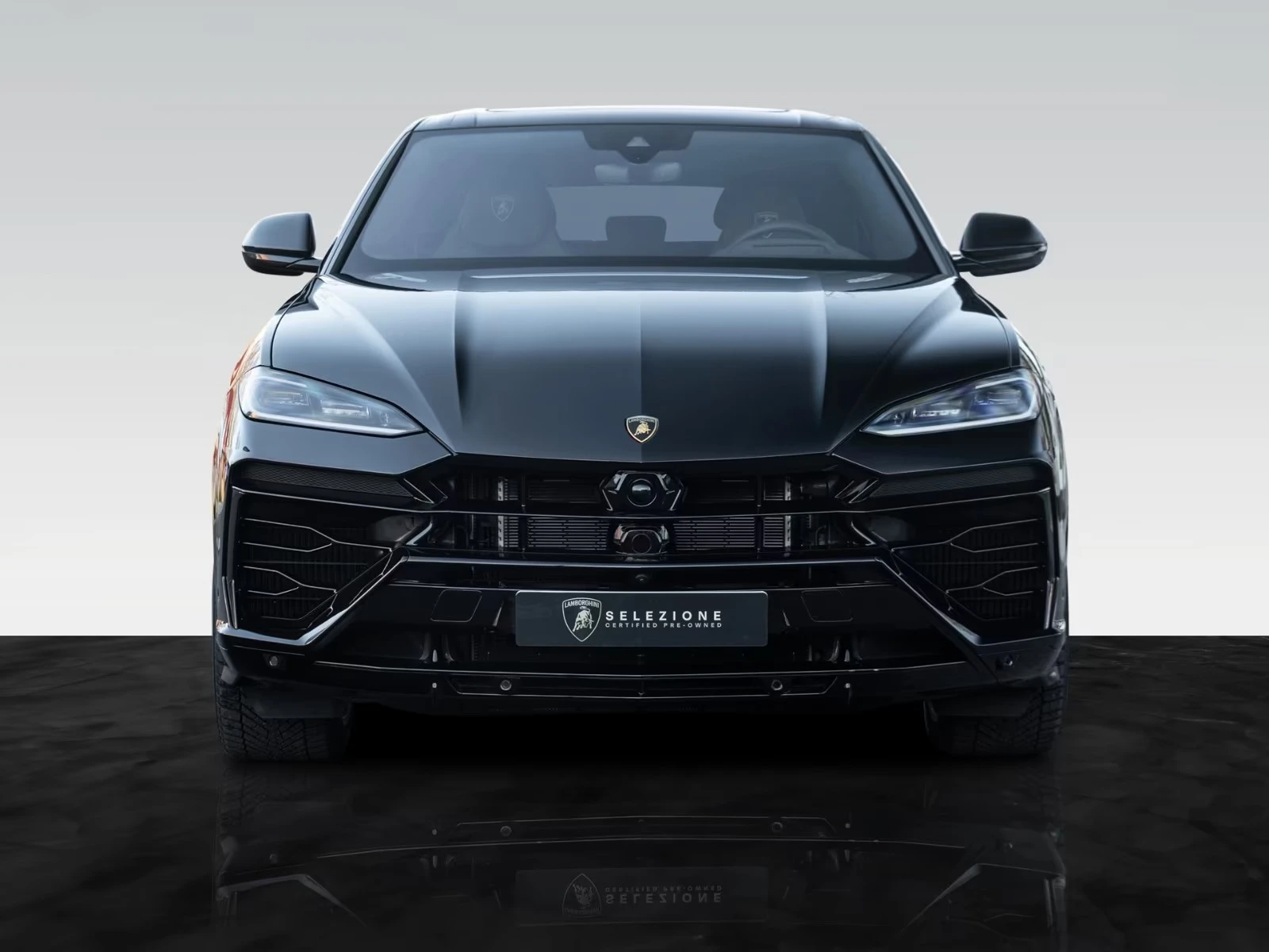Lamborghini Urus SE* Pano* B&O, снимка 4 - Автомобили и джипове - 55239415