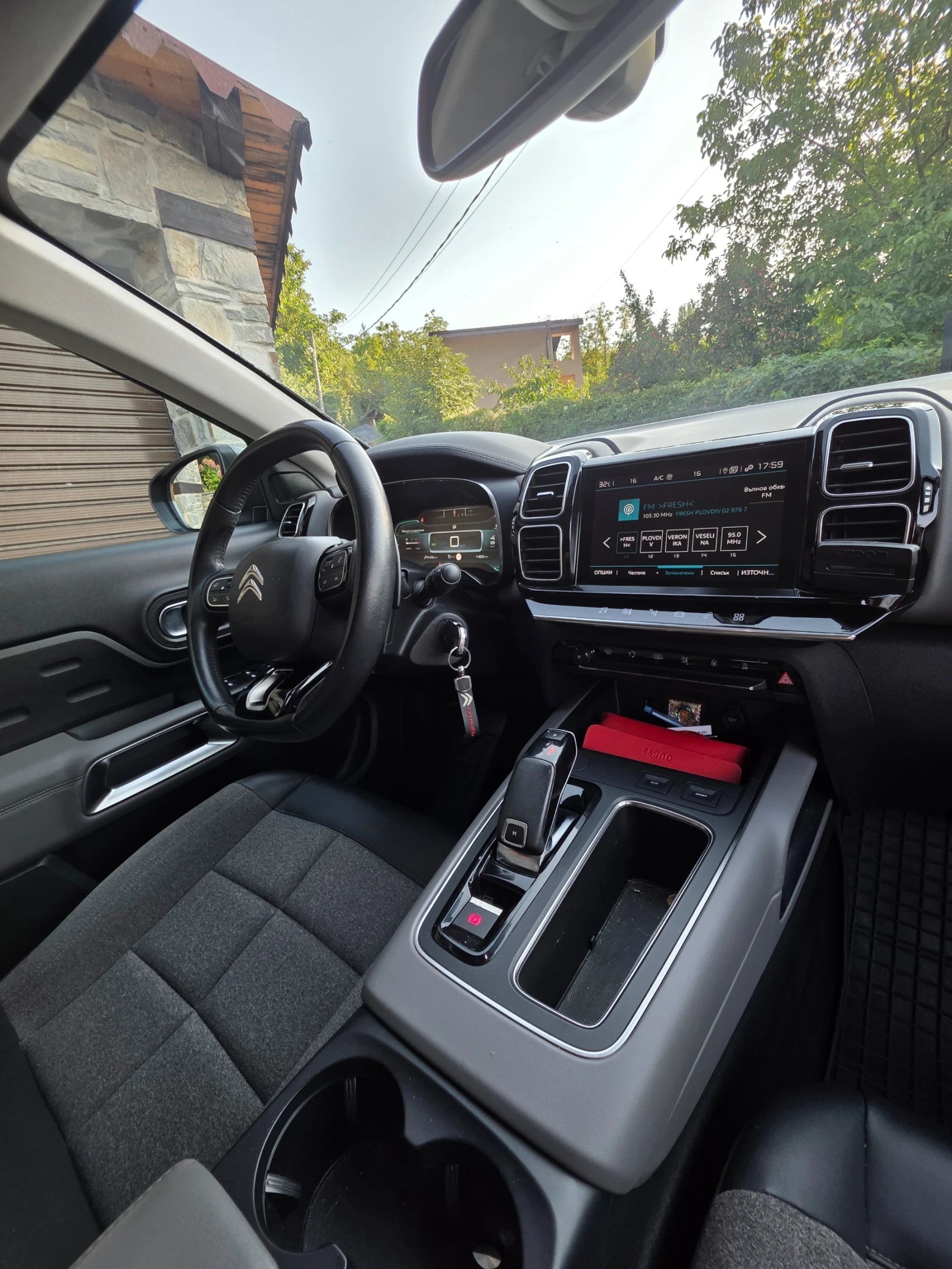 Citroen C5 Aircross 1.5 BlueHDi, снимка 8 - Автомобили и джипове - 55920051