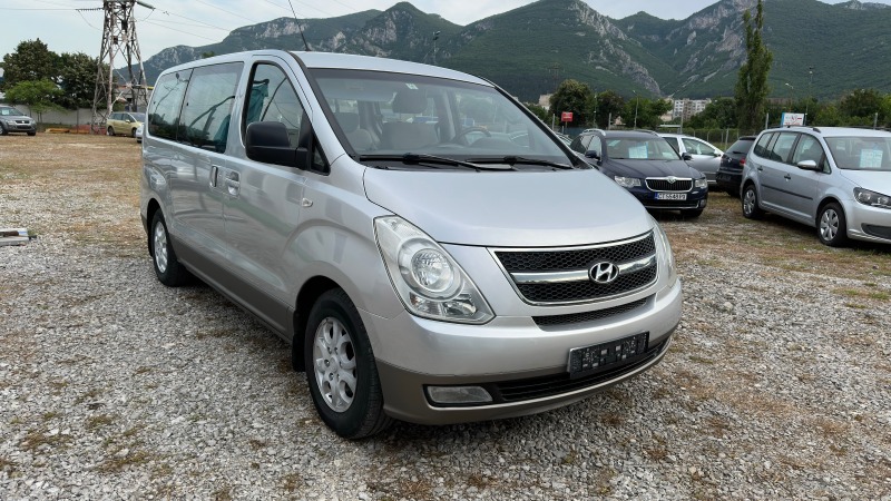 Hyundai H1 2.5crdi-170kc клима-Италия, снимка 3 - Бусове и автобуси - 45936565