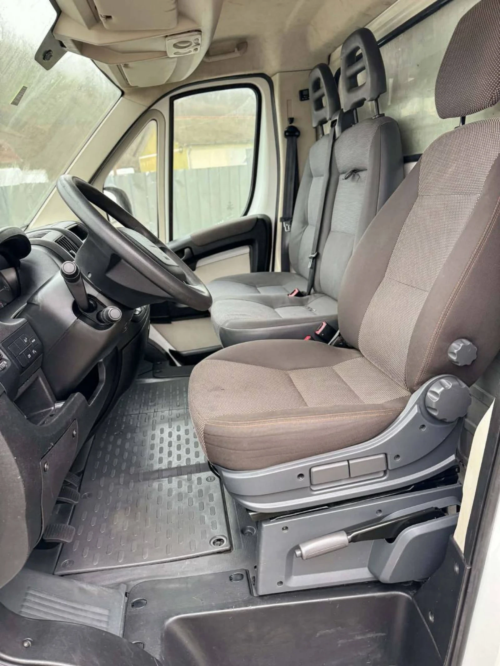 Peugeot Boxer 2.0 hdi, снимка 10 - Бусове и автобуси - 54632630