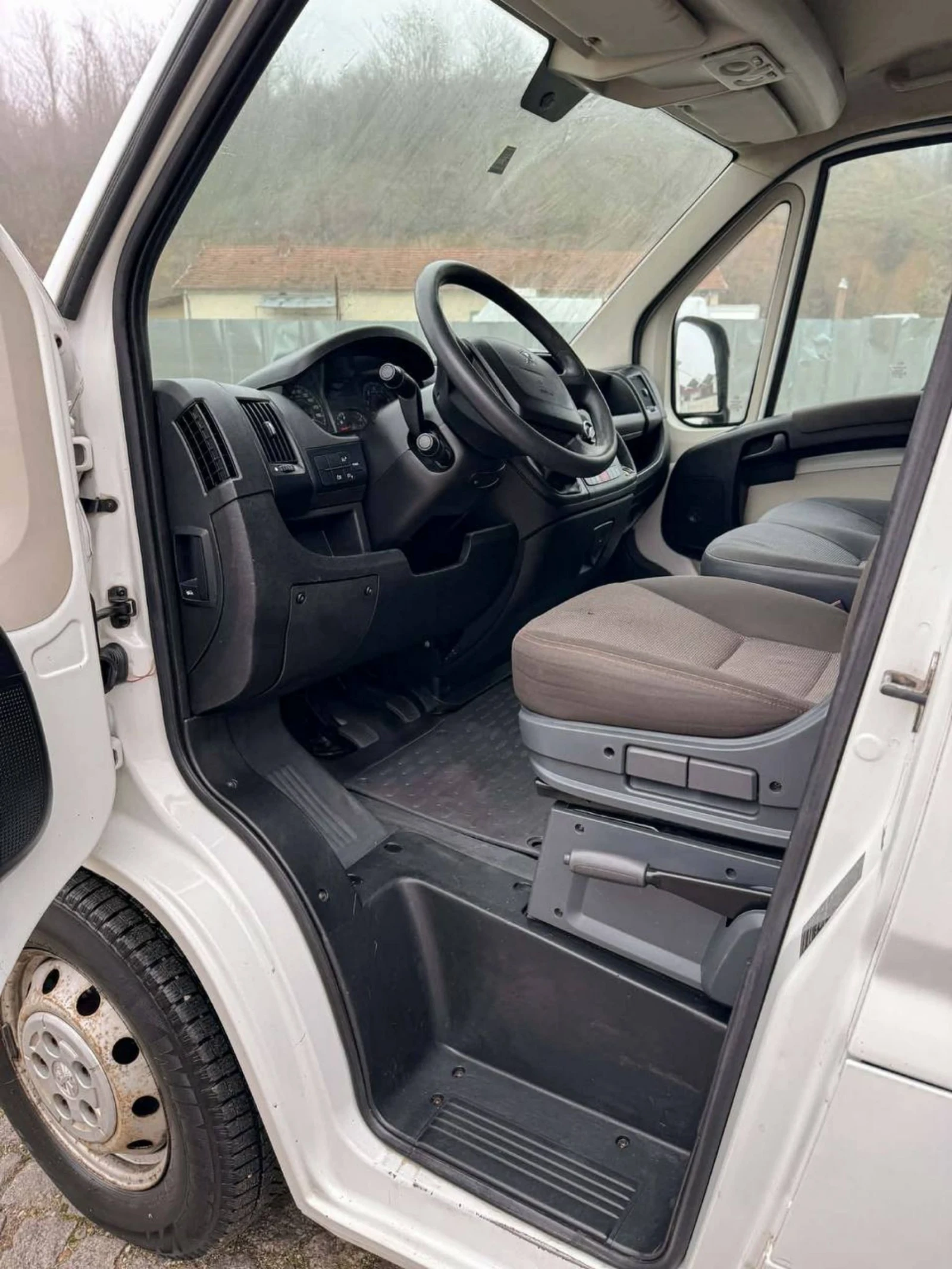 Peugeot Boxer 2.0 hdi, снимка 9 - Бусове и автобуси - 54632630