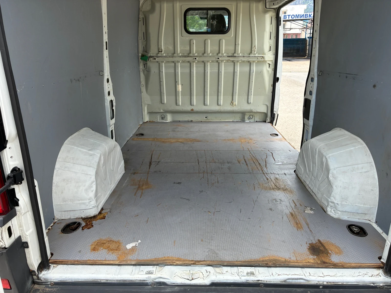 Peugeot Boxer 2.0hdi 131кс евро 6, снимка 10 - Бусове и автобуси - 54954239