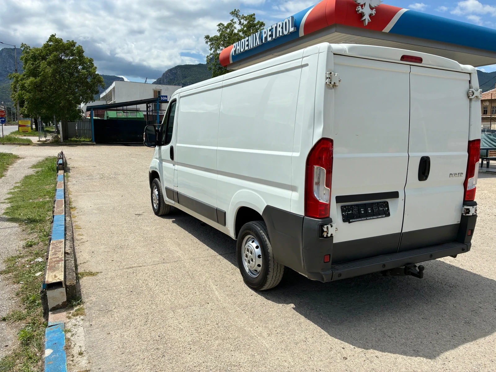 Peugeot Boxer 2.0hdi 131кс евро 6, снимка 6 - Бусове и автобуси - 54954239