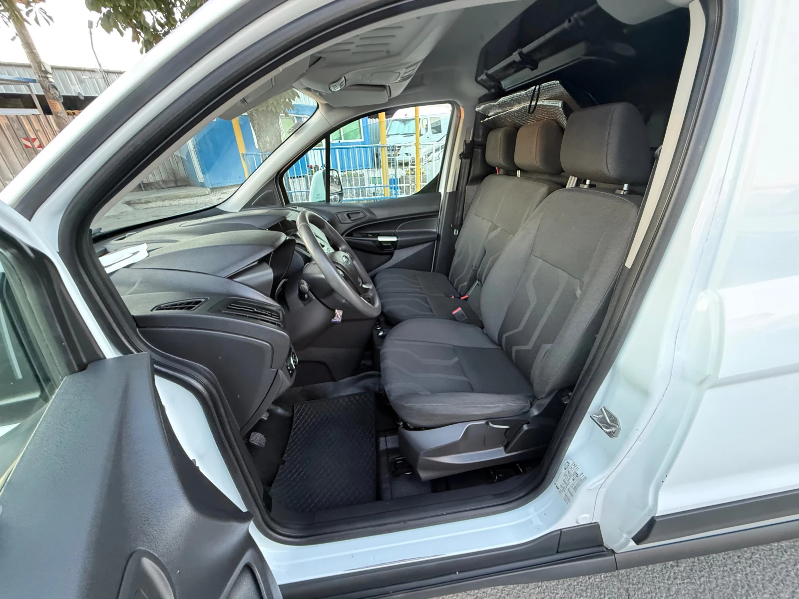 Ford Transit 1.5 TDCi MAXI EVRO6, снимка 9 - Бусове и автобуси - 55740520
