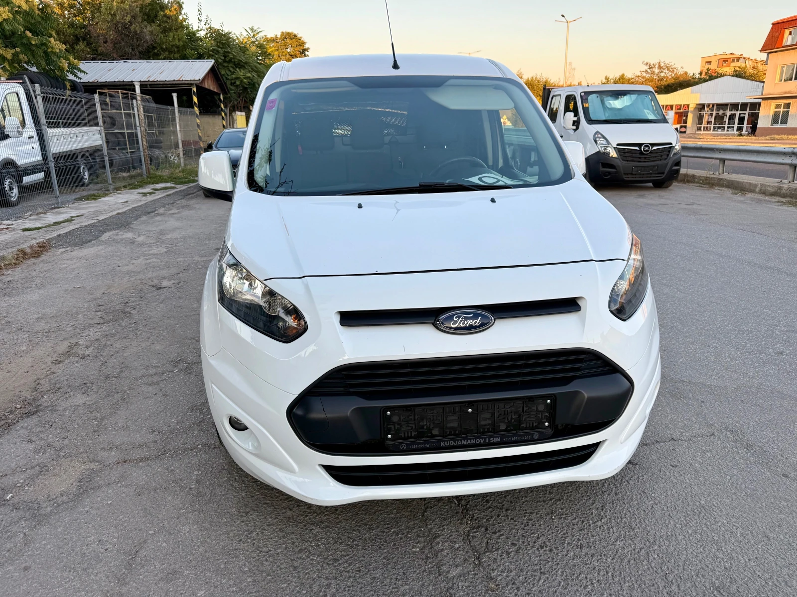 Ford Transit 1.5 TDCi MAXI EVRO6, снимка 8 - Бусове и автобуси - 55740520