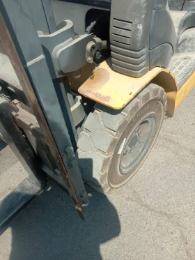 Мотокар Komatsu  газ, снимка 7