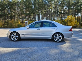 Mercedes-Benz C 350, снимка 13