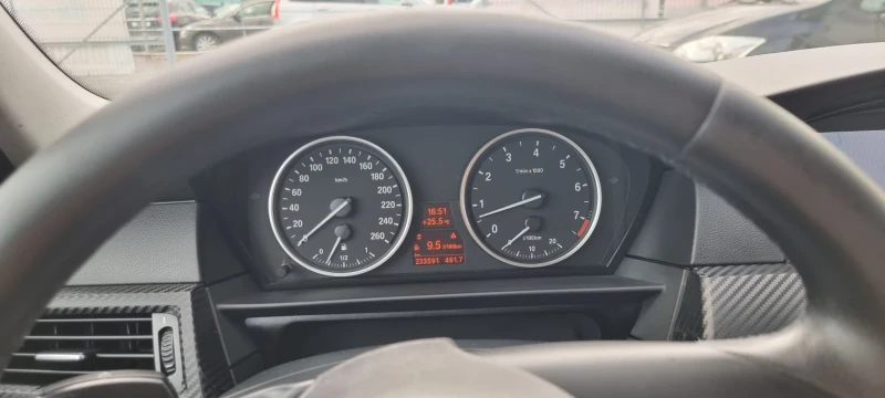 BMW 530 530i Швейцария Facelift M pacet, снимка 13 - Автомобили и джипове - 47350186