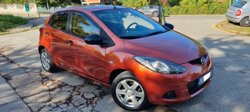 Mazda 2, снимка 3 - Автомобили и джипове - 47779869